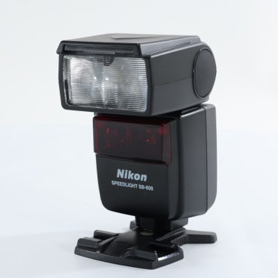スピードライト SB-600
