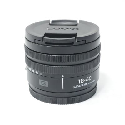 LUMIX S 18-40mm F4.5-6.3 S-R1840