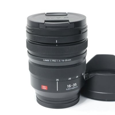 LUMIX S PRO 16-35mm F4 S-R1635