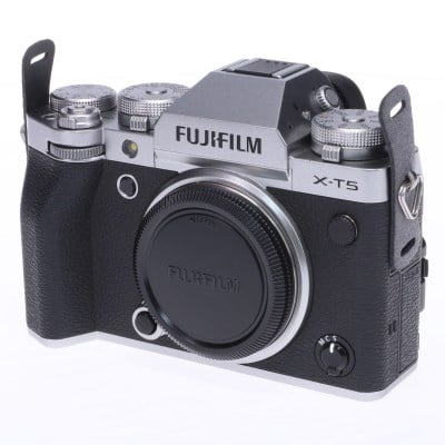 FUJIFILM X-T5 ボディ シルバー (日本語・英語版)