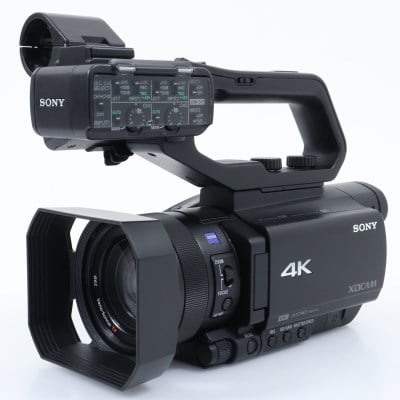 PXW-Z90