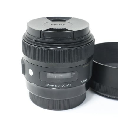 30mm F1.4 DC HSM Art キヤノン