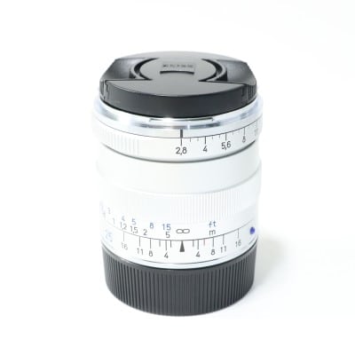 Biogon T* 2.8/25 ZM シルバー