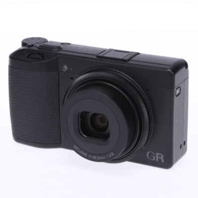 RICOH GR III