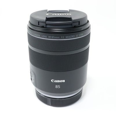 RF85mm F2 MACRO IS STM
