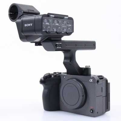 FX30 XLRハンドルユニット同梱モデル ILME-FX30