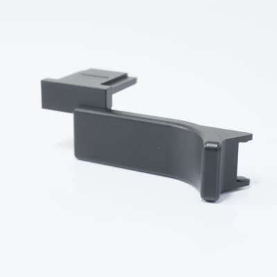 ライカM11用 サムレストブラック 24030