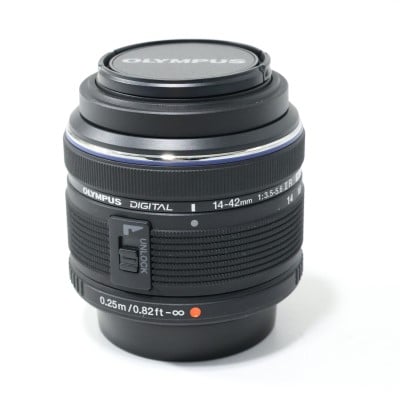 M.ZUIKO DIGITAL 14-42mm F3.5-5.6 II R ブラック
