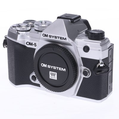 OLYMPUS／OM SYSTEM カメラ 中古 商品一覧｜新品・中古通販