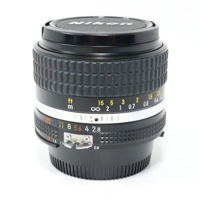 AI Nikkor 28mm f/2.8S