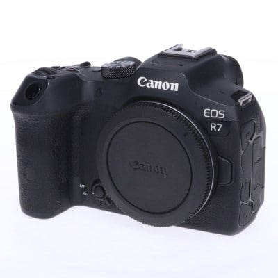 EOS R7 ボディー