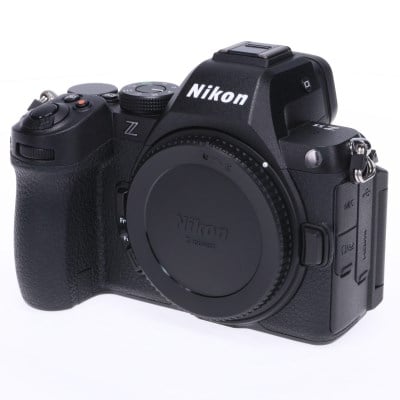 Z5II ボディ