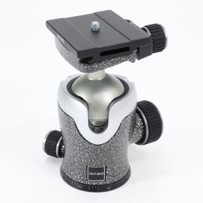 東雲　2点まとめ買い GITZO GH3382QD センターボール雲台3型QD ABランク 中古｜フジヤカメラ