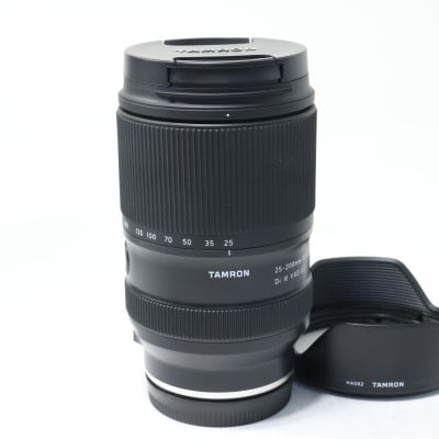25-200mm F/2.8-5.6 Di III VXD G2 (Model A075S) ソニーEマウント