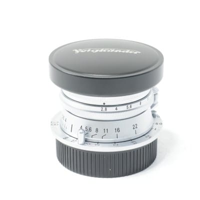 COLOR-SKOPAR 28mm F2.8 Aspherical L(L39) シルバー