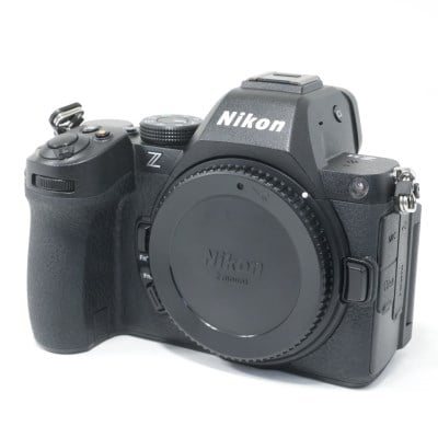 Z5II ボディ
