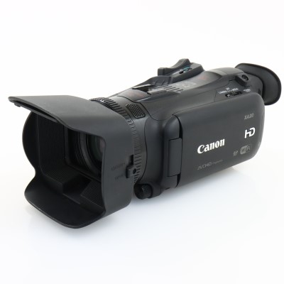 Canon XA20 - カメラバッグ・充電器付き