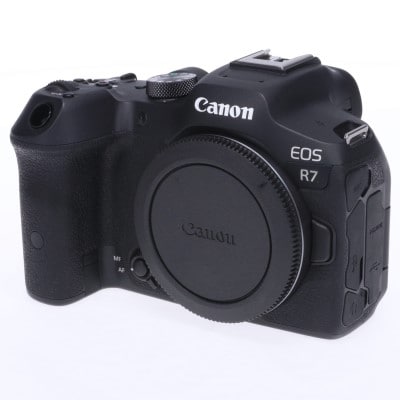 EOS R7 ボディー