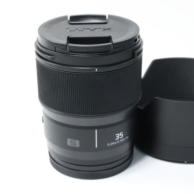 LUMIX S 35mm F1.8 S-S35