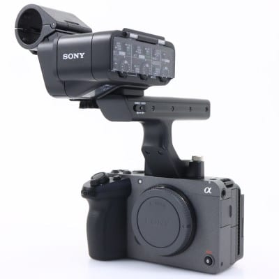 FX30 XLRハンドルユニット同梱モデル ILME-FX30