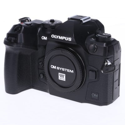OM SYSTEM OM-1 ボディー