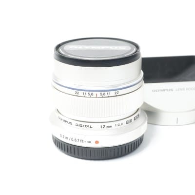 M.ZUIKO DIGITAL ED 12mm F2.0 シルバー