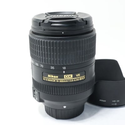 AF-S DX NIKKOR 18-300mm f/3.5-6.3G ED VR