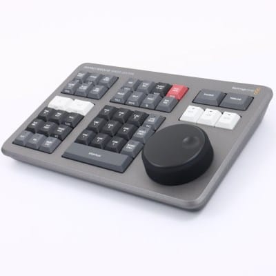 DaVinci Resolve Speed Editor