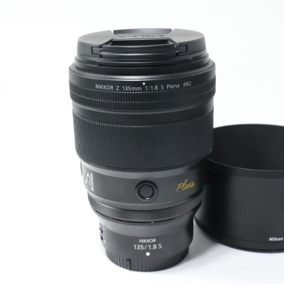 NIKKOR Z 135mm f/1.8 S Plena