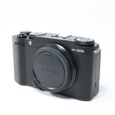FUJIFILM X-M5 ボディ ブラック