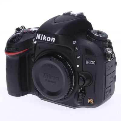 D600 ボディ