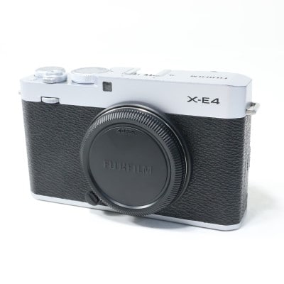 FUJIFILM X-E4 ボディ シルバー