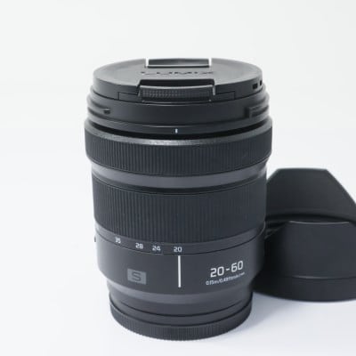LUMIX S 20-60mm F3.5-5.6 S-R2060