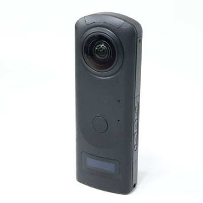 RICOH THETA Z1