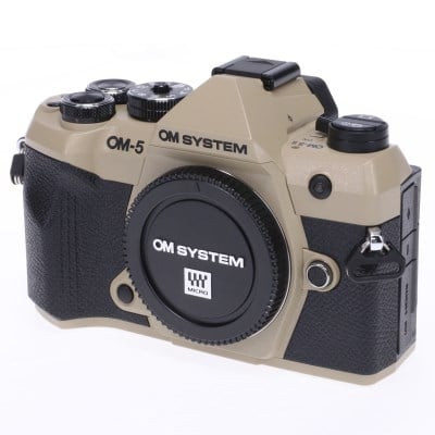 OM SYSTEM OM-5 Mark II ボディー サンドベージュ