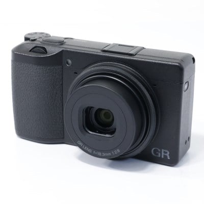 RICOH GR III