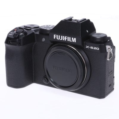 FUJIFILM X-S20 ボディ