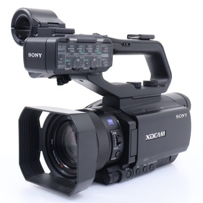PXW-X70