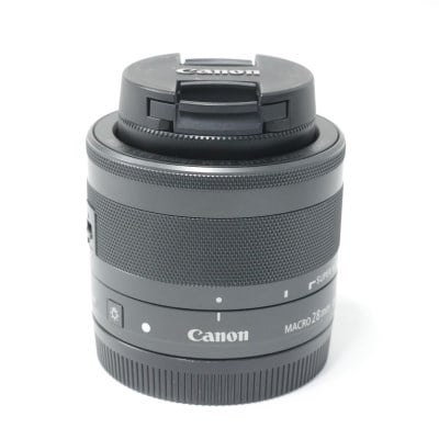 EF-M 28mm F3.5 Macro IS STM