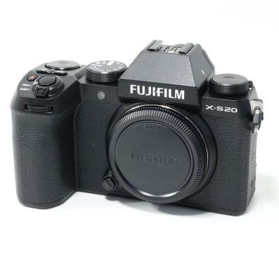 FUJIFILM X-S20 ボディ