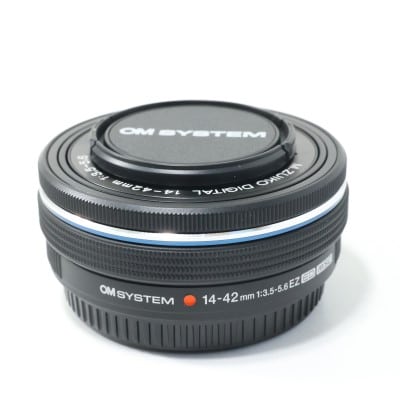 OM SYSTEM M.ZUIKO DIGITAL ED 14-42mm F3.5-5.6 EZ ブラック
