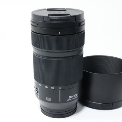 LUMIX S 70-300mm F4.5-5.6 MACRO O.I.S. S-R70300