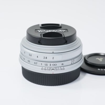 ULTRON 27mm F2 シルバー X-mount