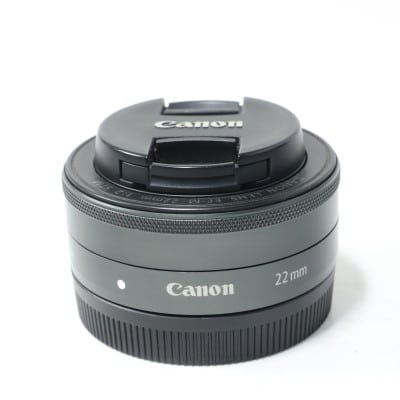 EF-M22mm F2 STM グラファイト