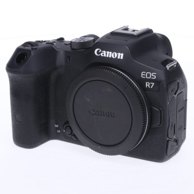 EOS R7 ボディー
