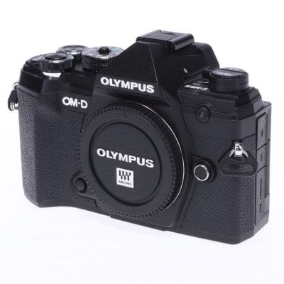 OLYMPUS／OM SYSTEM カメラ 中古 商品一覧｜新品・中古通販