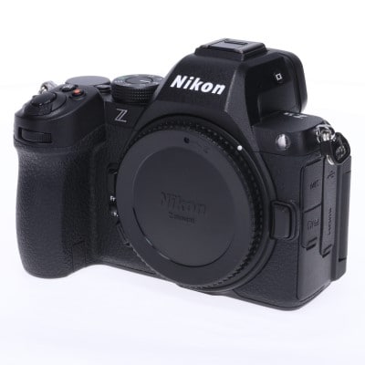 Z5II ボディ