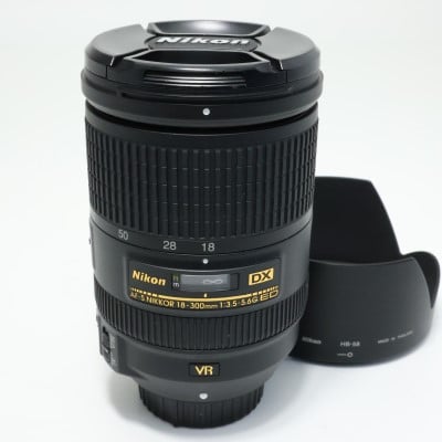 AF-S DX NIKKOR 18-300mm f/3.5-5.6G ED VR