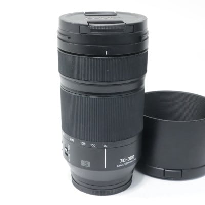 LUMIX S 70-300mm F4.5-5.6 MACRO O.I.S. S-R70300