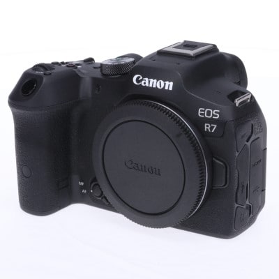EOS R7 ボディー
